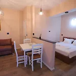 D1 & 4* Tirana