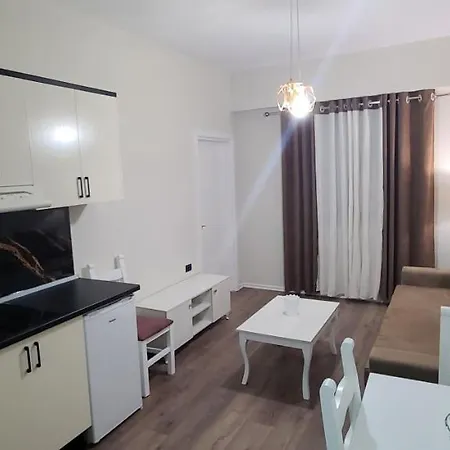 D1 & Гостевой дом Тирана