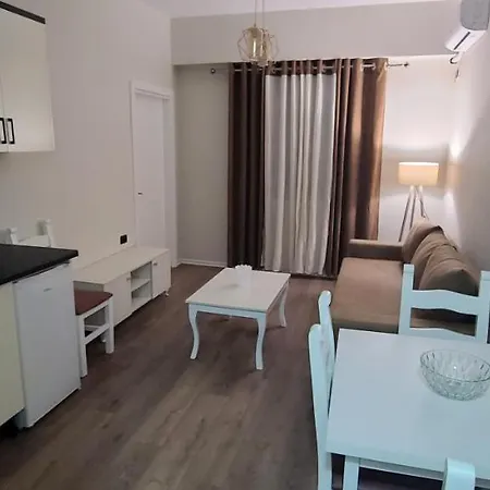 D1 & 4* Тирана